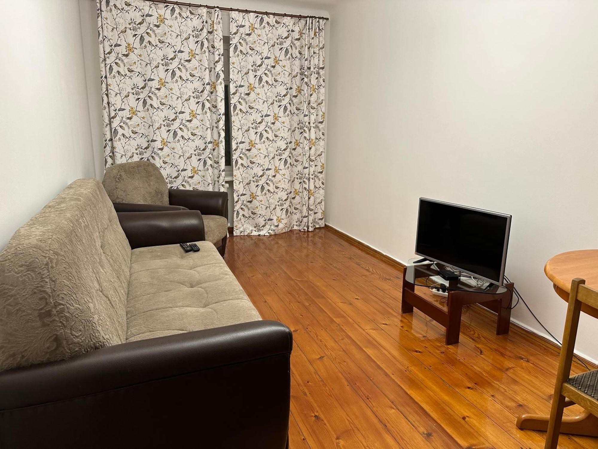 Cosy flat in the city center Apartment Bishkek Luaran gambar
